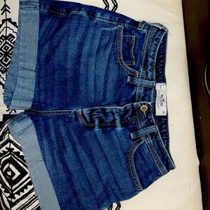 Hollister Jean shorts